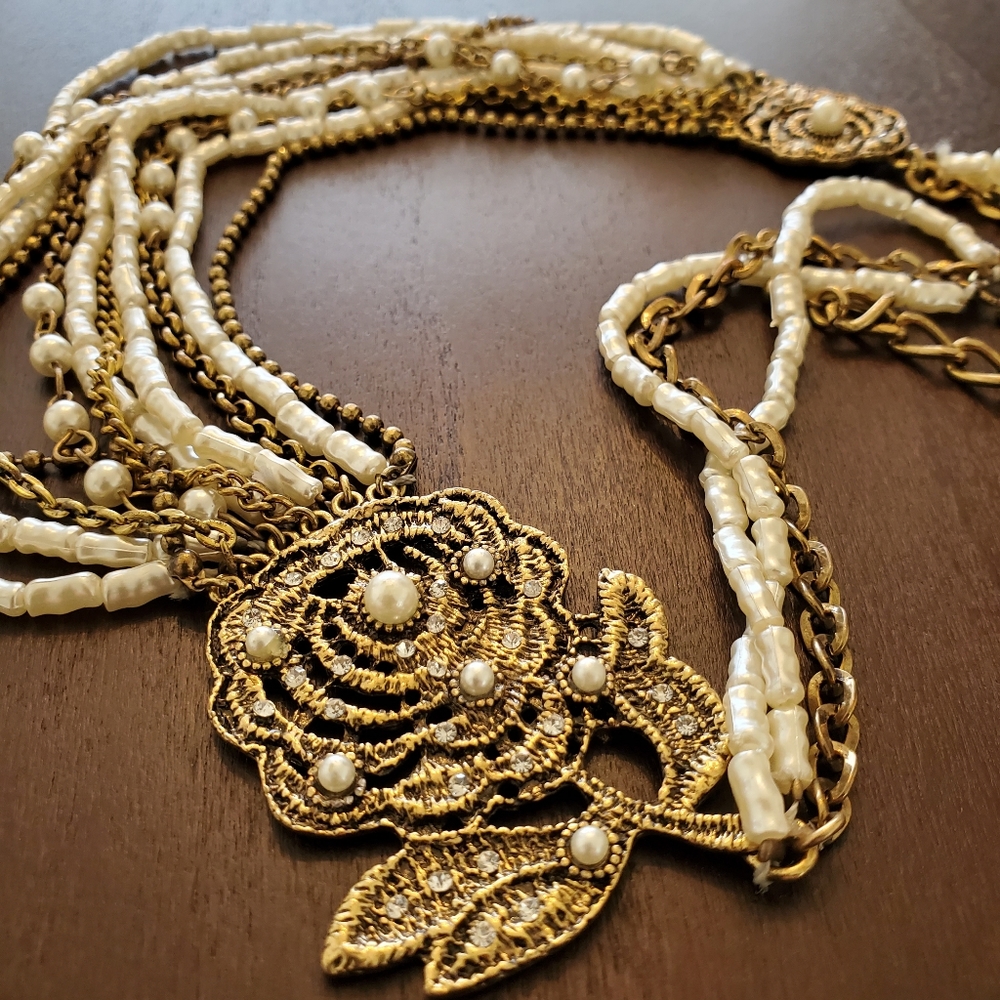 Necklace - Rose